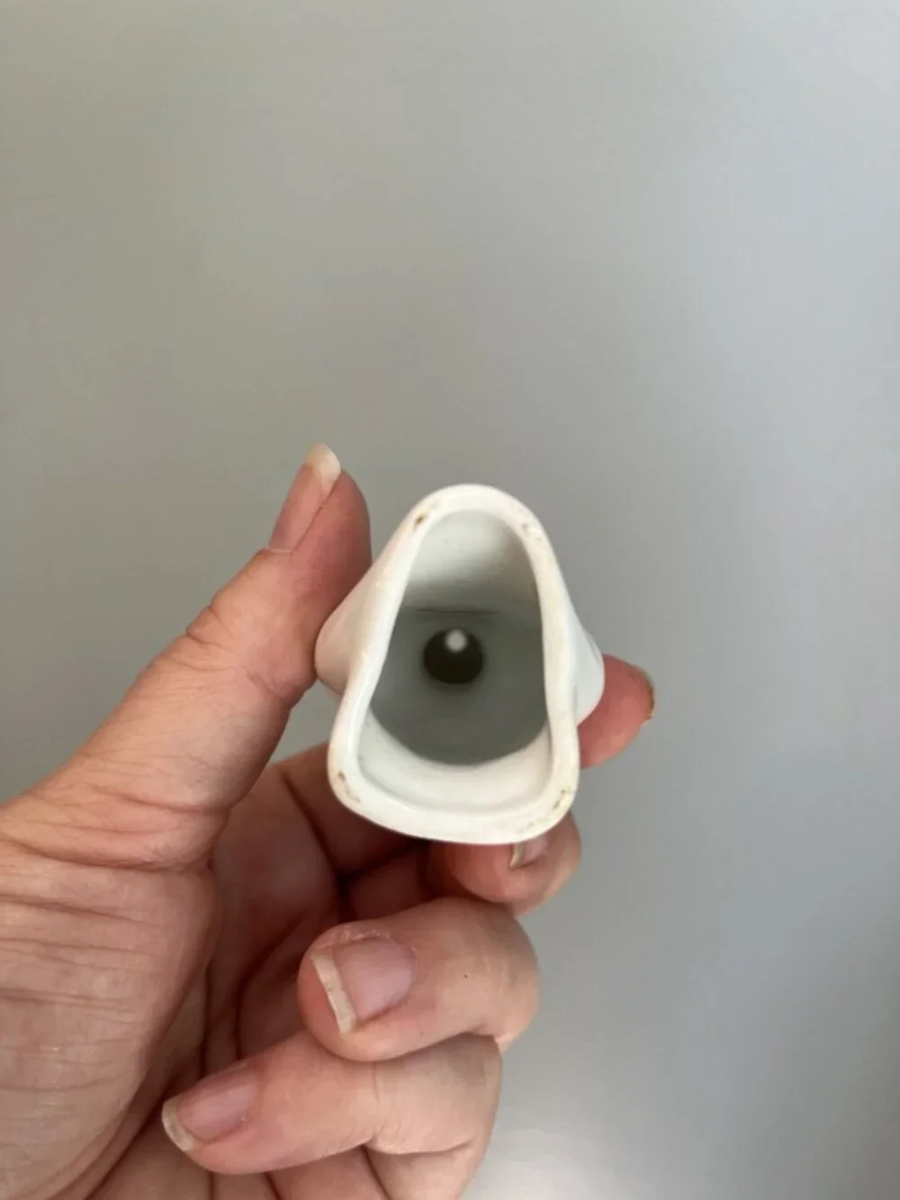 Vintage Pie Vent White Porcelain Bird